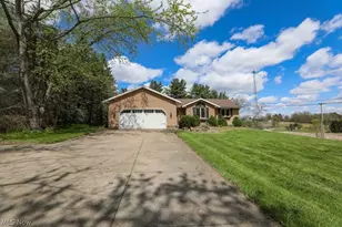 2855 Nimishillen Church Road NE, Canton, OH 44721 - Photo 2