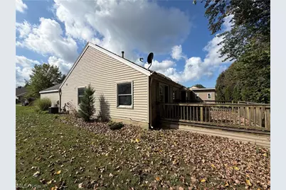 556 Greenside Drive, Painesville Twp, OH 44077 - Photo 6
