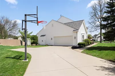945 Red Tailed Lane, Amherst, OH 44001 - Photo 50