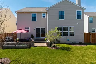 9961 Colmanara Dr, Aurora, OH 44202 - Photo 4