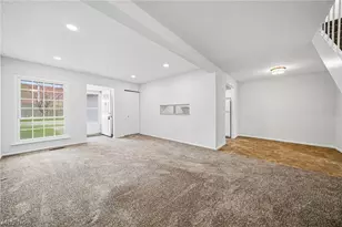 7982 Colonial Dr, Mentor, OH 44060 - Photo 2