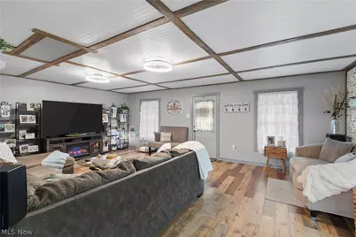 1057 Tremont Avenue NE, East Canton, OH 44730 - Photo 6