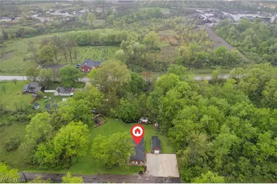 1057 Tremont Avenue NE, East Canton, OH 44730 - Photo 2