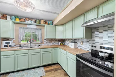 1057 Tremont Avenue NE, East Canton, OH 44730 - Photo 14