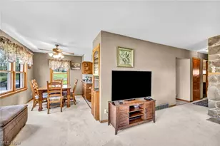 9400 Mennonite Rd, Wadsworth, OH 44281 - Photo 16