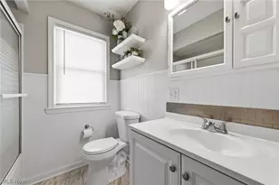 8303 Snow Rd, Parma, OH 44129 - Photo 20