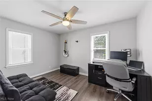 8303 Snow Rd, Parma, OH 44129 - Photo 14