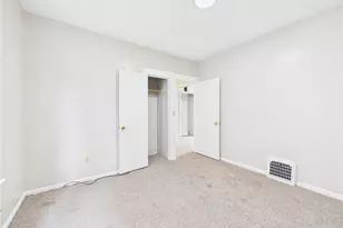 543 Gage St, Akron, OH 44311 - Photo 16