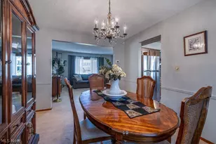 14272 E Hartford Dr, Strongsville, OH 44136 - Photo 8