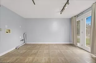 560 N Broadway St, Medina, OH 44256 - Photo 8