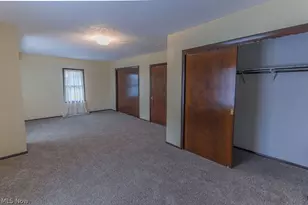 51883 Telegraph, Amherst, OH 44001 - Photo 6