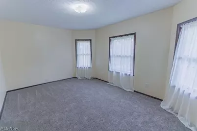 51883 Telegraph, Amherst, OH 44001 - Photo 8