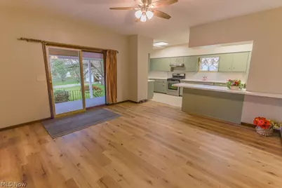 51883 Telegraph, Amherst, OH 44001 - Photo 4