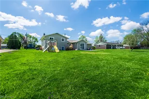 2375 Yorktown St NW, Uniontown, OH 44685 - Photo 26