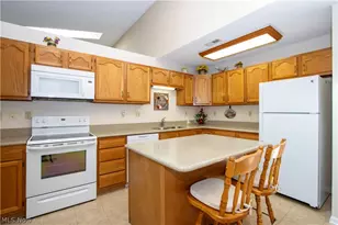1939 Saddle Brook Cir, Wooster, OH 44691 - Photo 12