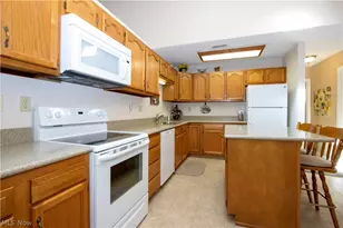 1939 Saddle Brook Cir, Wooster, OH 44691 - Photo 14