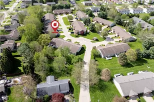 1939 Saddle Brook Cir, Wooster, OH 44691 - Photo 2