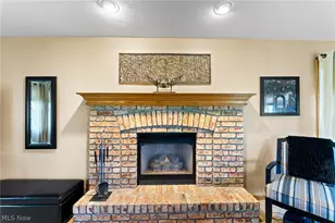 98 Jade Cir, Canfield, OH 44406 - Photo 4