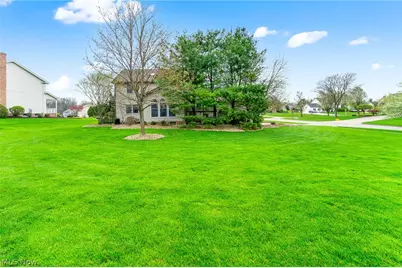 98 Jade Circle, Canfield, OH 44406 - Photo 20