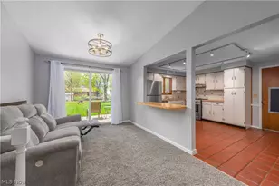 6974 Wil-Lou Ln, North Ridgeville, OH 44039 - Photo 6