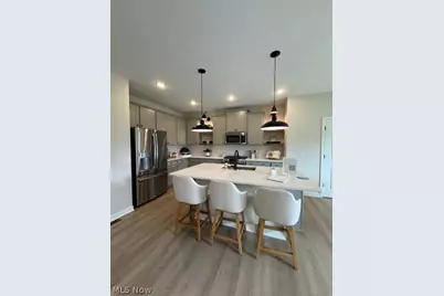 5937 Cape Hatteras Drive, Vermilion, OH 44089 - Photo 4