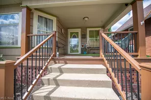 716 N Dawson St, Uhrichsville, OH 44683 - Photo 10