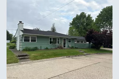 5515 Grand Central Avenue, Vienna, WV 26105 - Photo 1