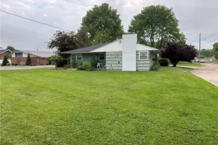 5515 Grand Central Ave, Vienna, WV 26105 - Photo 2