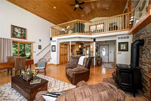2873 Lodge Rd SW, Sherrodsville, OH 44675 - Photo 18