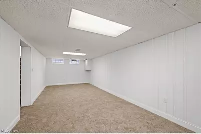 7511 Wooster Pky, Parma, OH 44129 - Photo 32