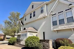 30056 Euclid Ave, Wickliffe, OH 44092 - Photo 16