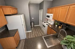30056 Euclid Ave, Wickliffe, OH 44092 - Photo 4