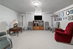 4466 W 215th St, Fairview Park, OH 44126 - Photo 26