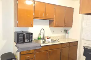 21711 S Lake Shore Blvd, Euclid, OH 44123 - Photo 6