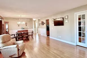4402 Whited Dr, Vienna, WV 26105 - Photo 2
