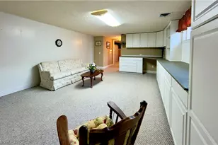 4402 Whited Dr, Vienna, WV 26105 - Photo 12