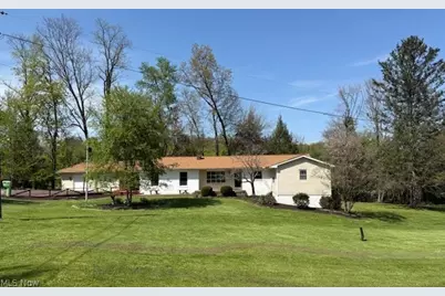 300 Eastlawn Circle, Zanesville, OH 43701 - Photo 1
