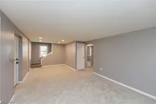 3679 Sanford Ave, Stow, OH 44224 - Photo 4