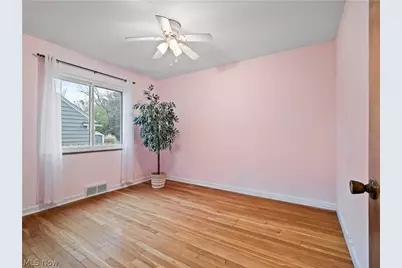 4765 W 220th Street, Fairview Park, OH 44126 - Photo 22
