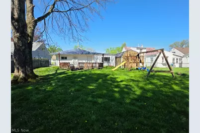 251 N Beverly Avenue, Youngstown, OH 44515 - Photo 2