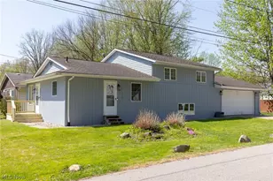 5258 Main Ave, North Ridgeville, OH 44039 - Photo 2