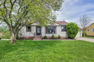 11908 Glamer Ave, Parma, OH 44130 - Photo 2