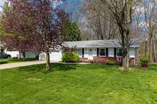 2357 Woodpark Rd, Akron, OH 44333 - Photo 2