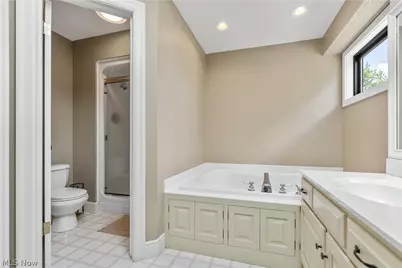 11121 Geib Avenue NE, Hartville, OH 44632 - Photo 22