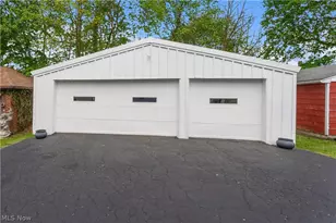 273 Maplewood Ave, Struthers, OH 44471 - Photo 20