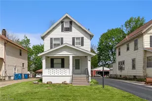 273 Maplewood Ave, Struthers, OH 44471 - Photo 2
