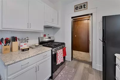 273 Maplewood Avenue, Struthers, OH 44471 - Photo 8