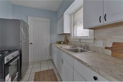 306 Maplewood Avenue, Struthers, OH 44471 - Photo 14