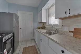 306 Maplewood Ave, Struthers, OH 44471 - Photo 14