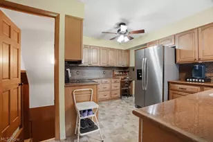 3211 Ridgewood Ave, Ashtabula, OH 44004 - Photo 8